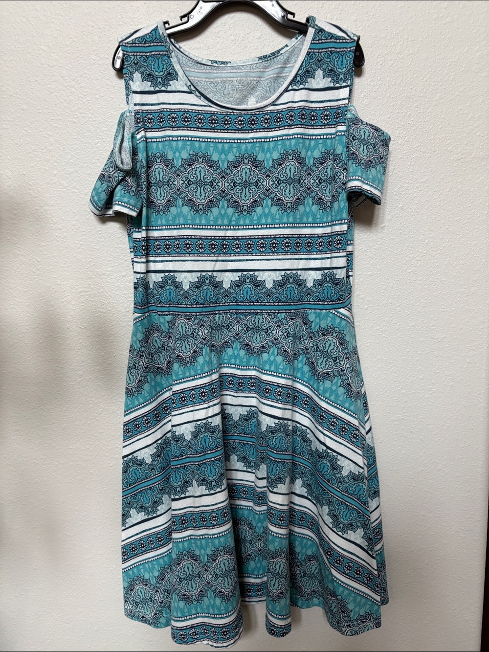 Girls' Teal Patterned Cold-Shoulder Fit & Flare Dress